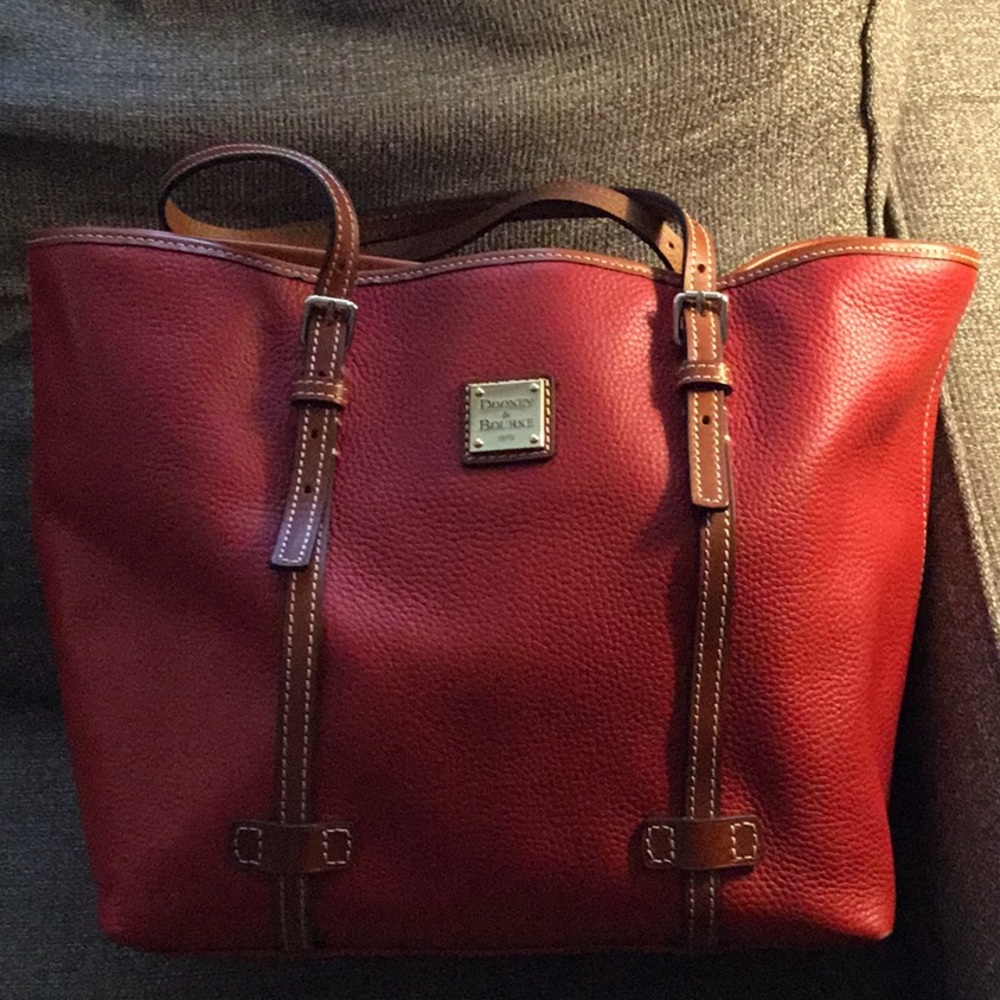 Dooney & Bourke Pebble Grain East West Shopper